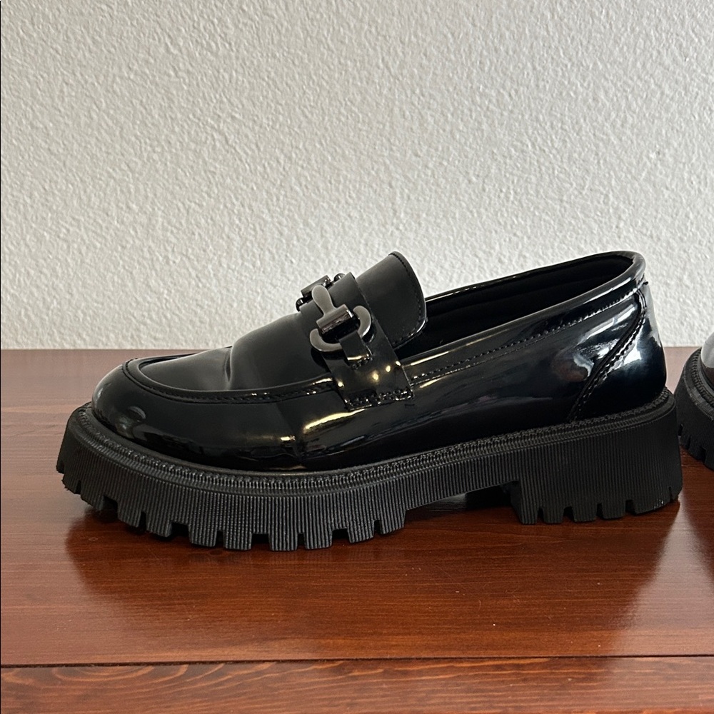 Black Patent Loafers | Chunky Sole | Classic Preppy Gothic Style - Picture 6 of 10
